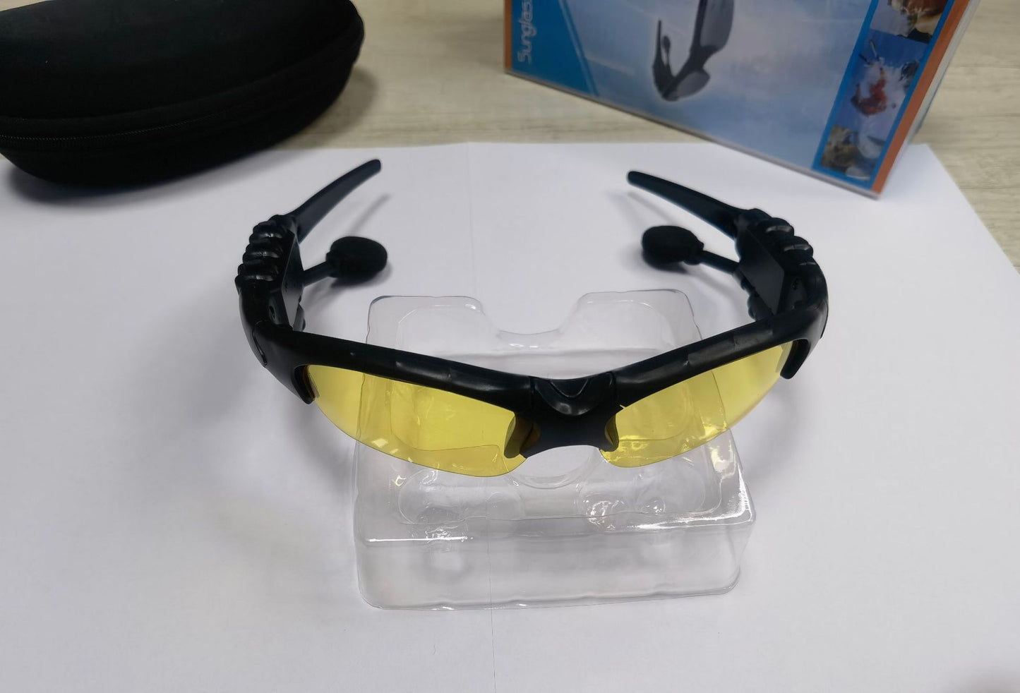 Bluetooth polarized riding glasses